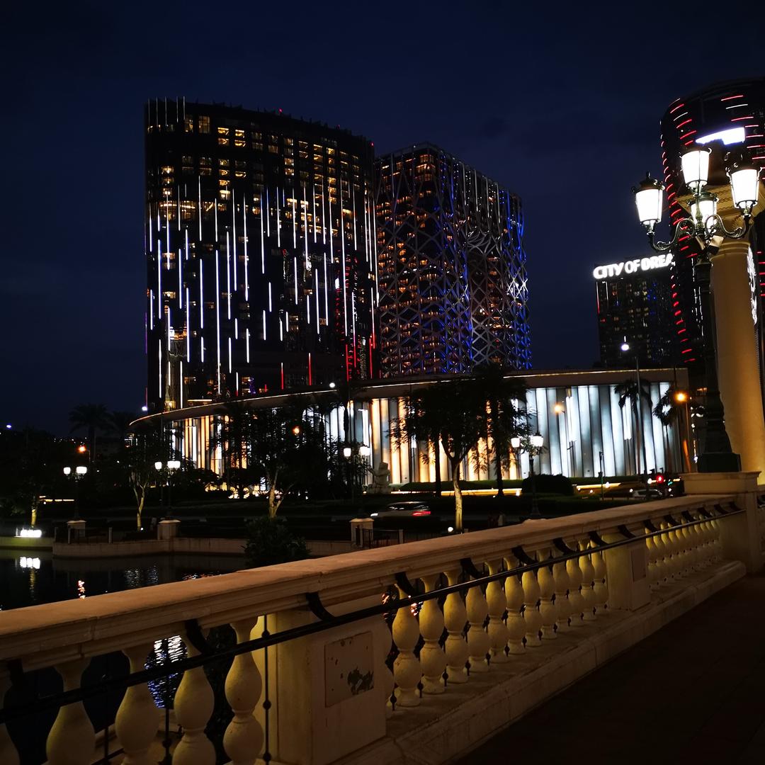 𝑴𝒓 𝑨𝒏𝒅𝒆𝒓𝒔