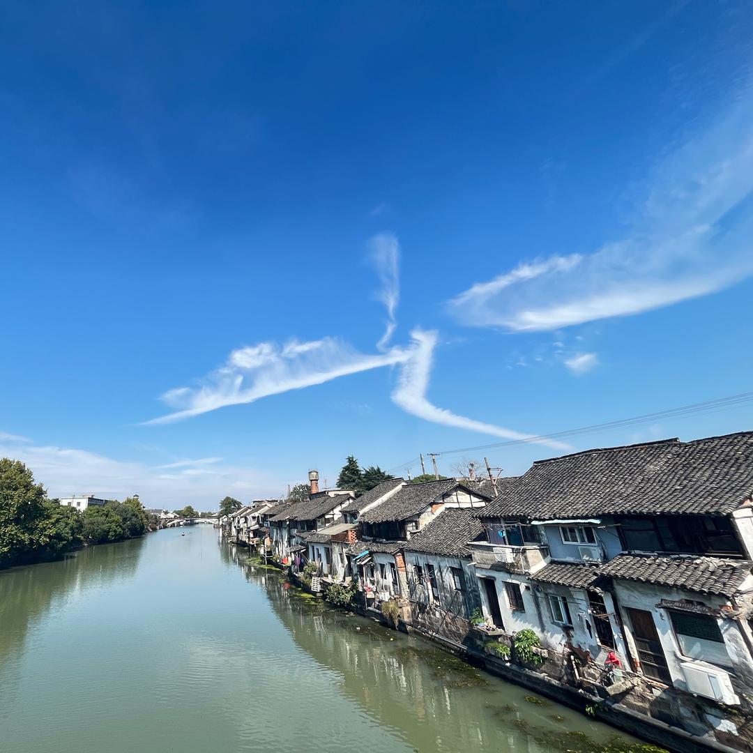 A快时尚女装uus 实体店清货