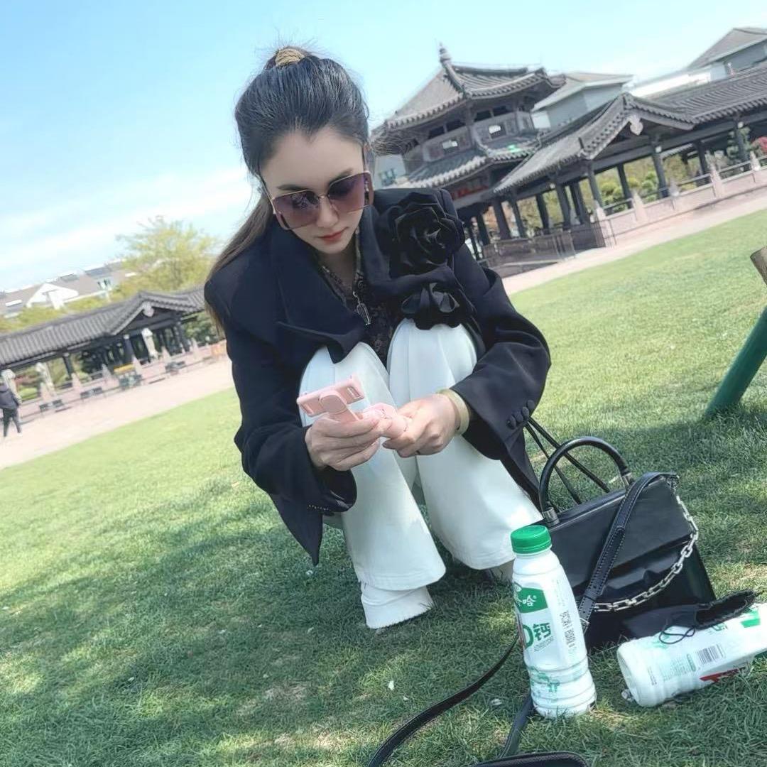 兴耀皮肤管理艳姐
