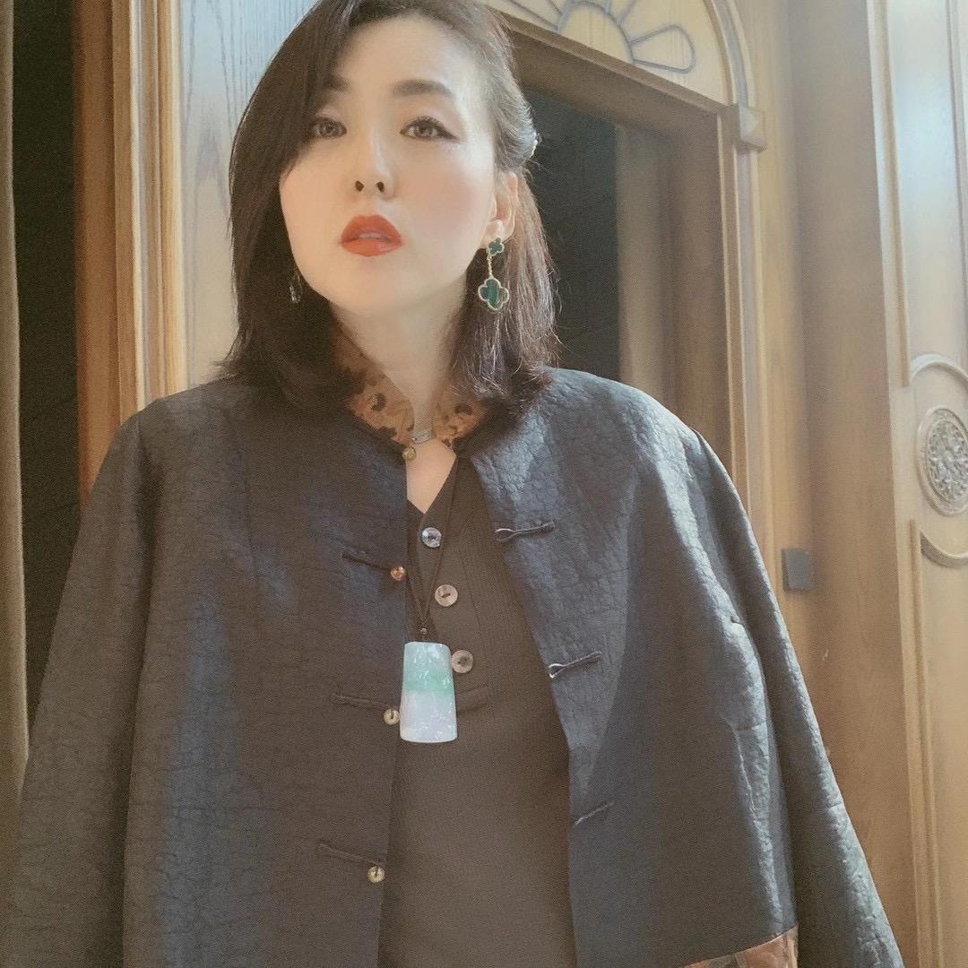 兆美依服装店