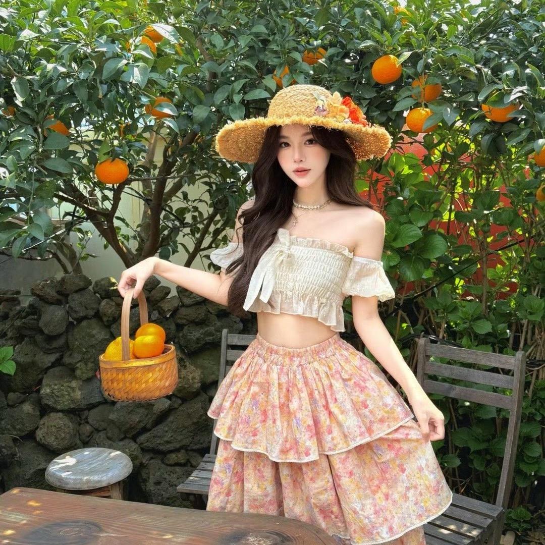 爱旅行的六月
