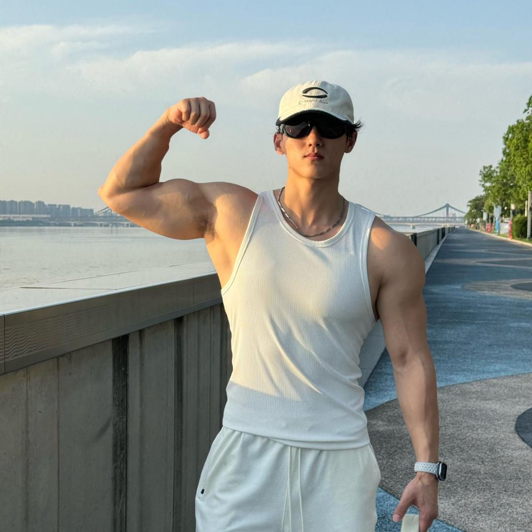 Aoboyuan运动服饰