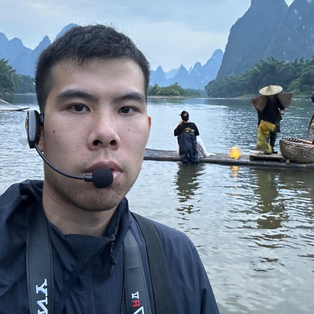 黄几件在阳朔📸