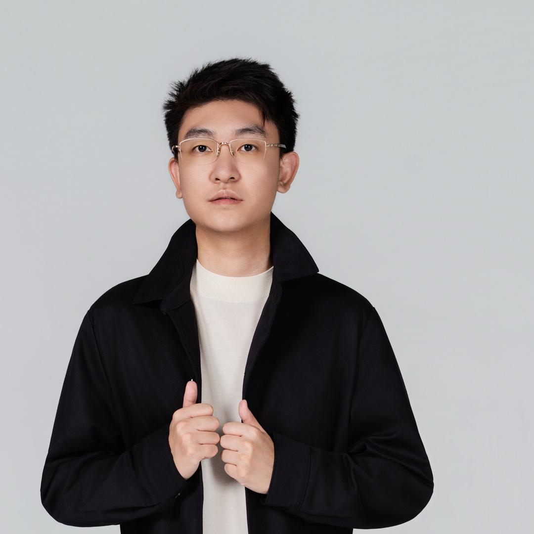 李董