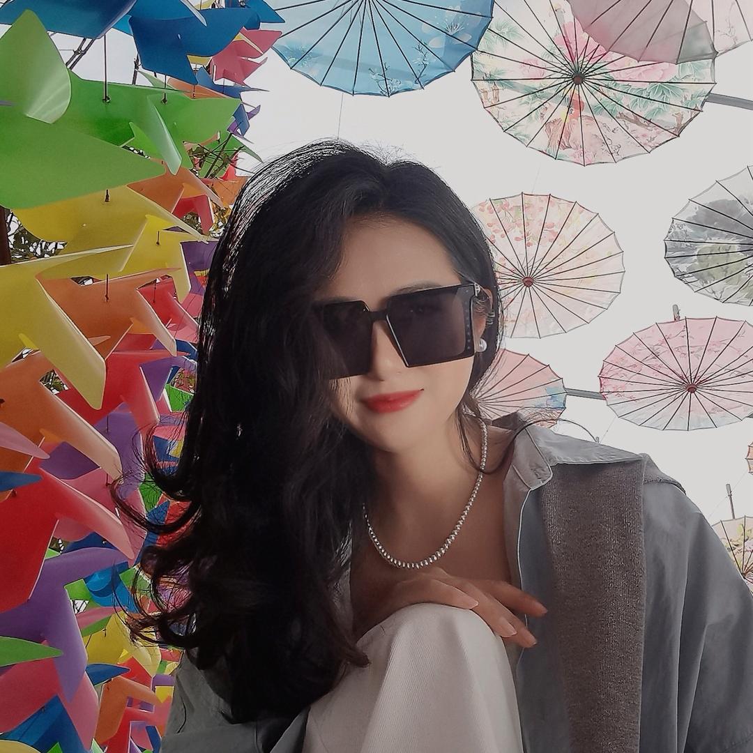 一只小丑鱼🐠