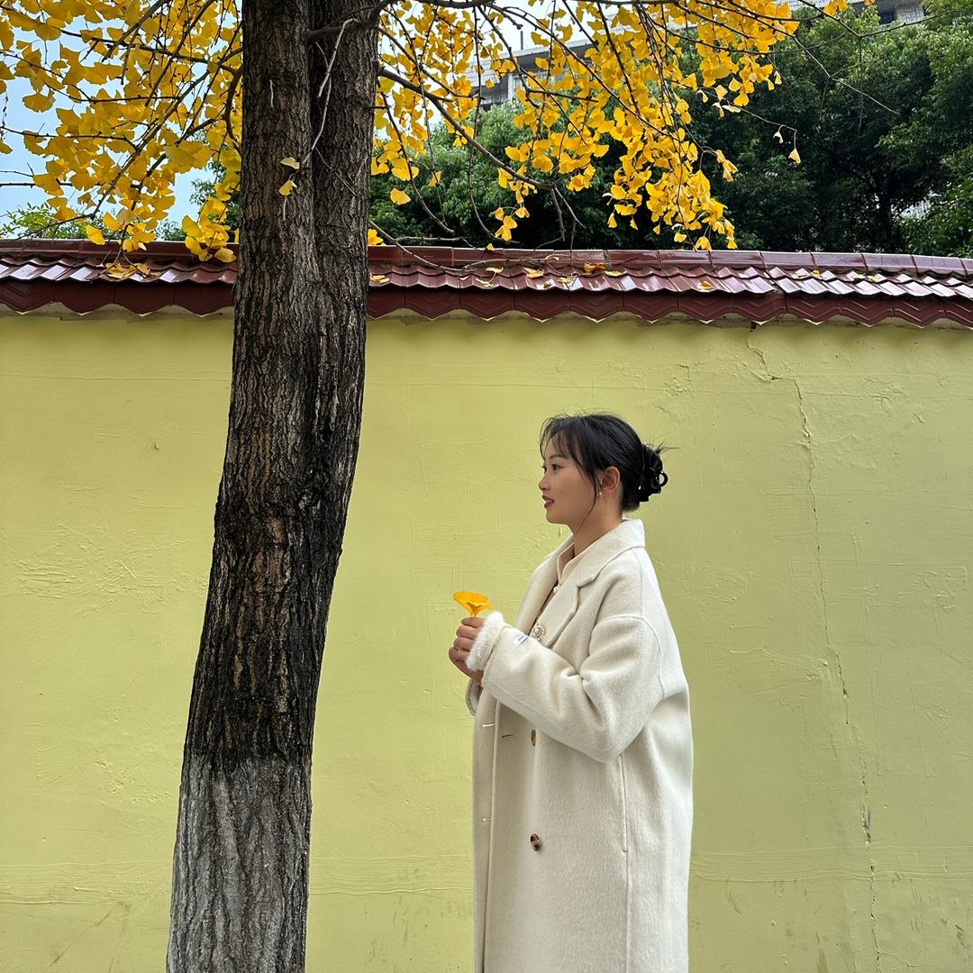 小花花🌸