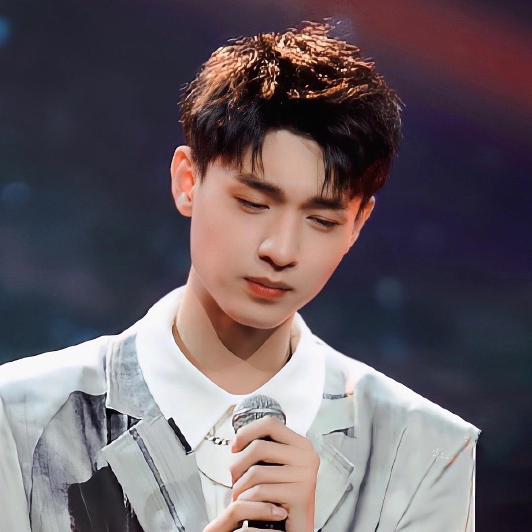 雪颖礼品百货店