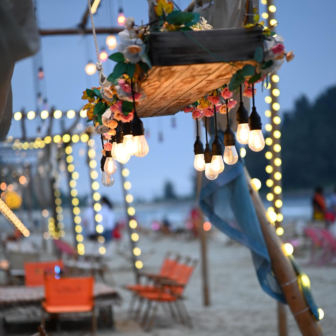 嗨(｡･∀･)ﾉ