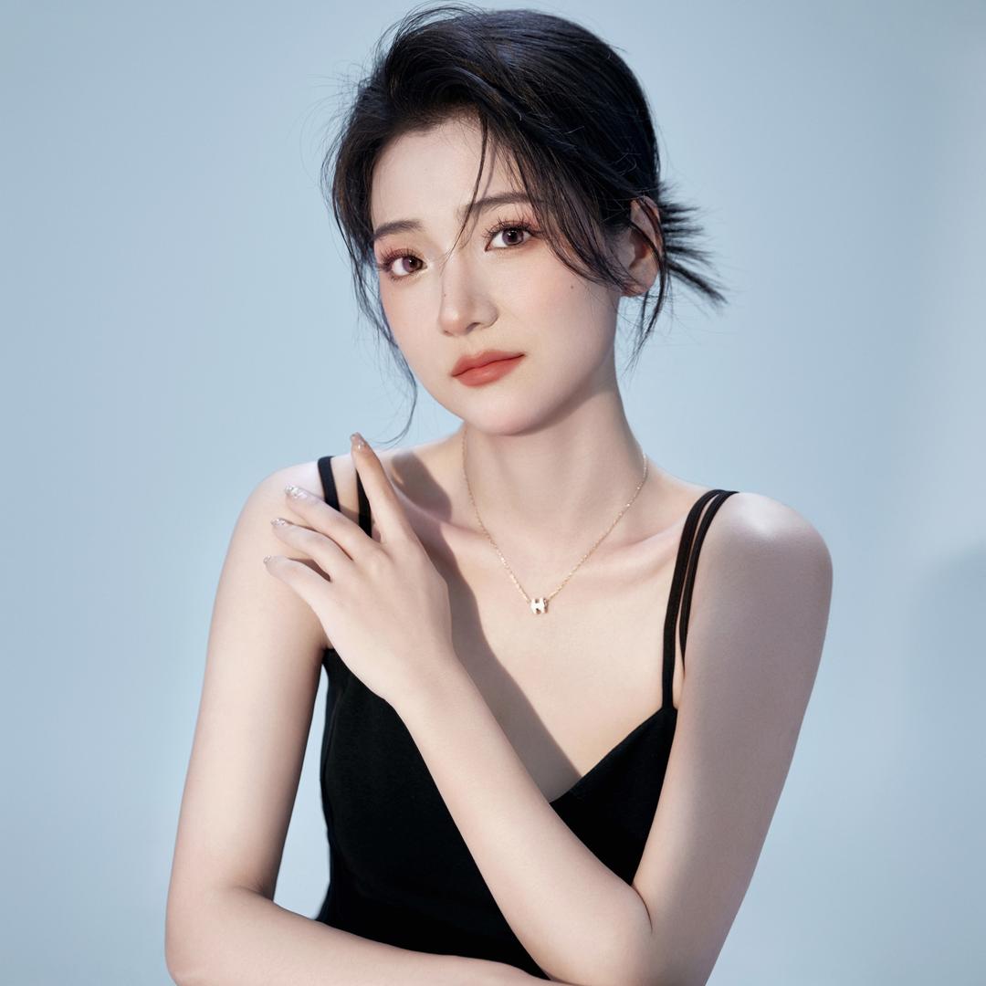 月月牵手一君轩美信息咨询服务