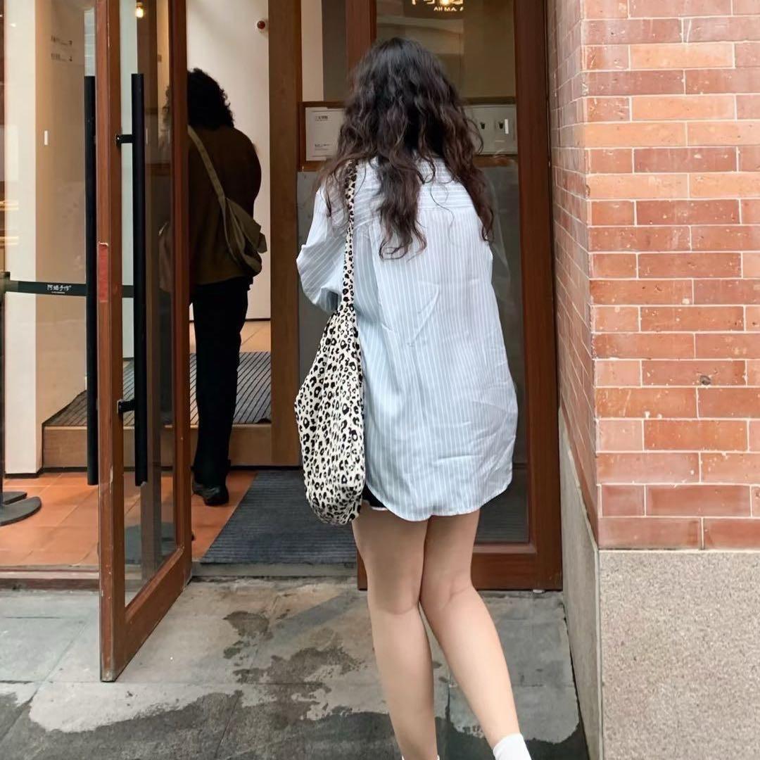 喵喵…