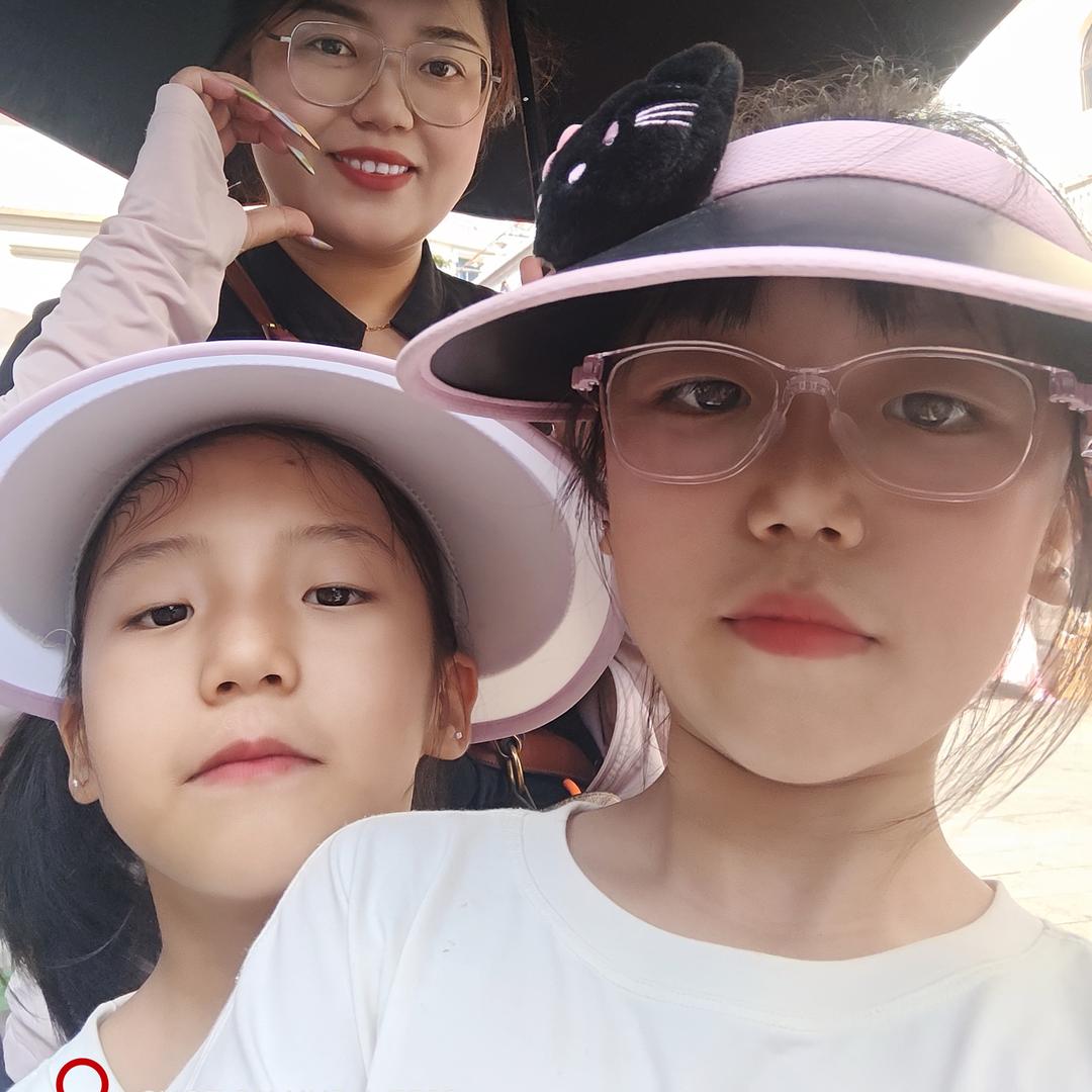 Ali👰化妆造型师