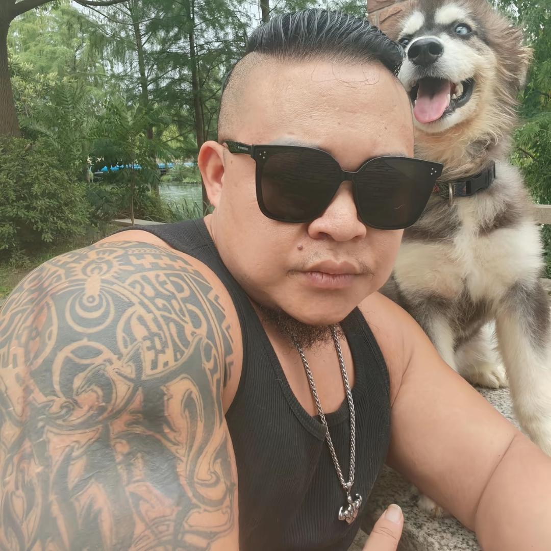 迷人又反派的硬汉