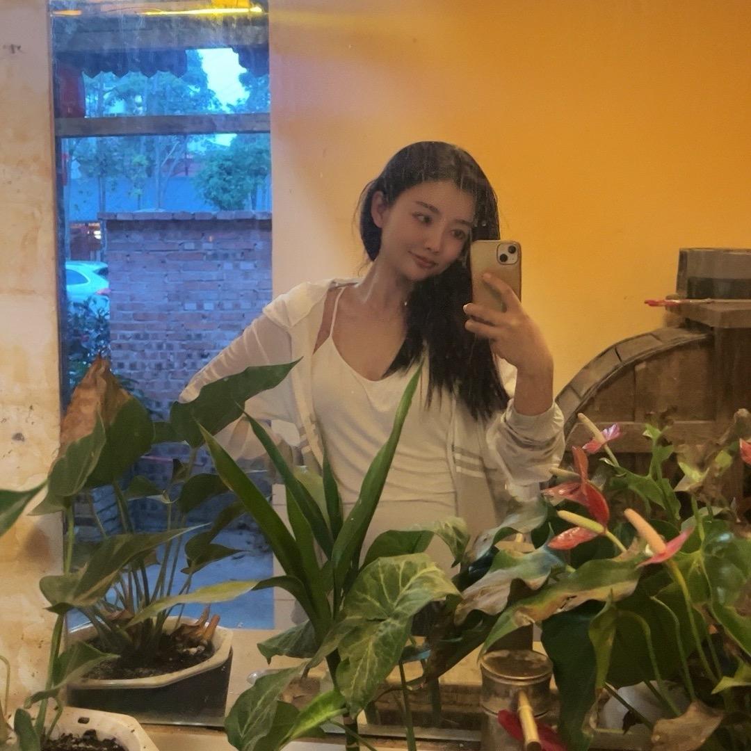 小姨妹的茶庄