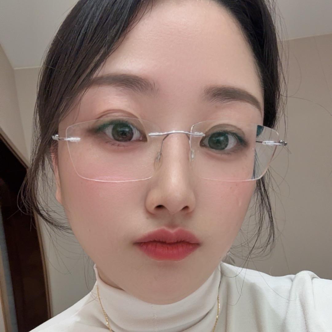 ⁰小熊富贵吖 ོ এ