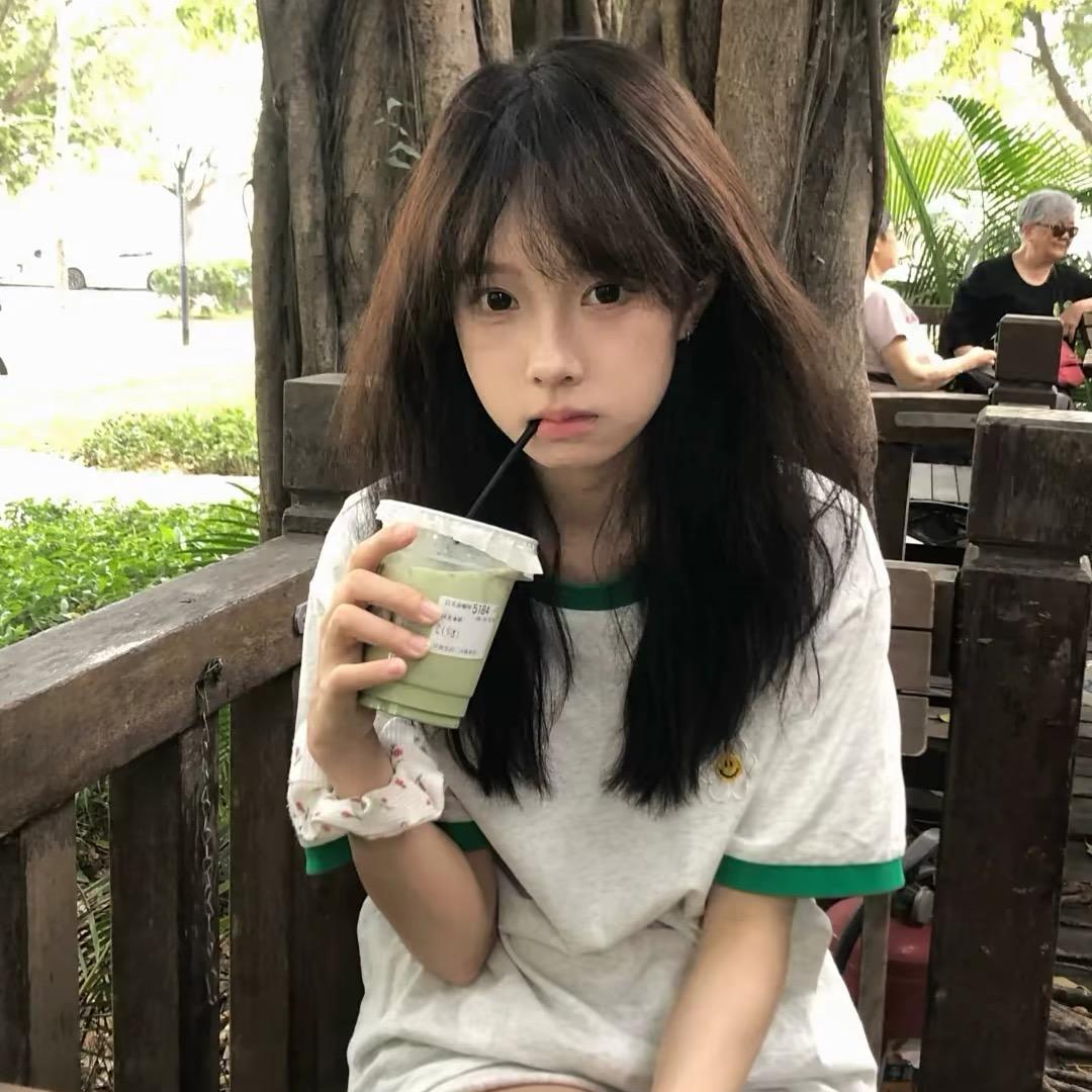 小👻