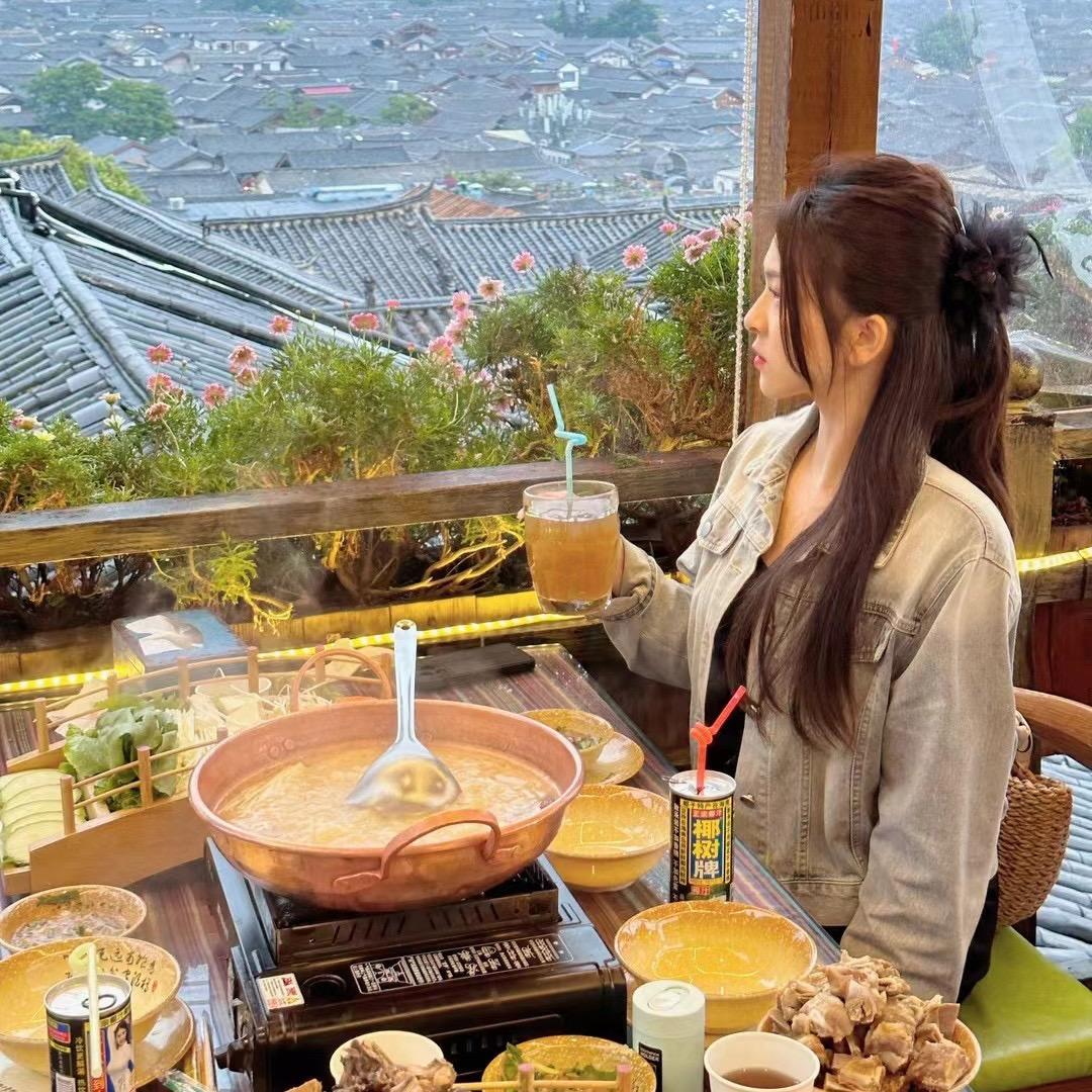 小飝飛