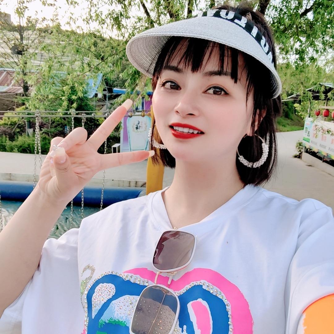 👑欣妍美颜薇薇店长