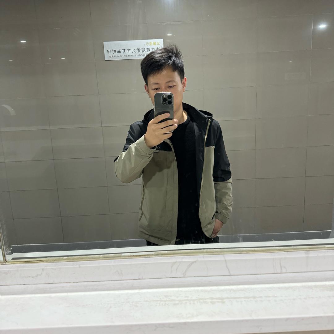 手揣兜兜