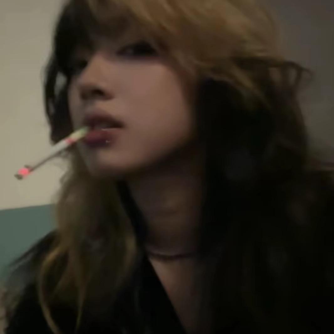 𝙆𝙤𝙞-涵.🖇️