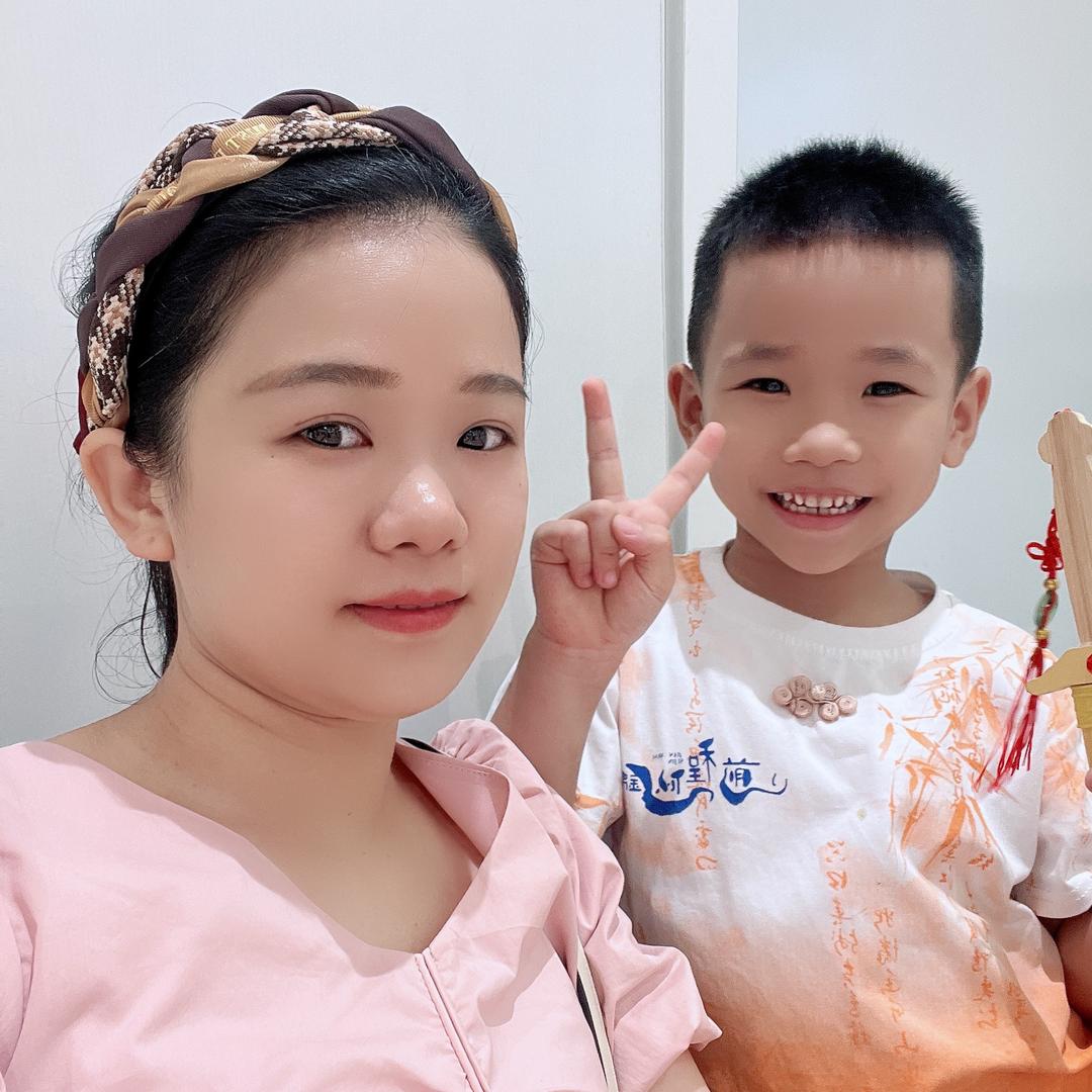 艾仁德亮眼体验中心(胜利路店)专用号