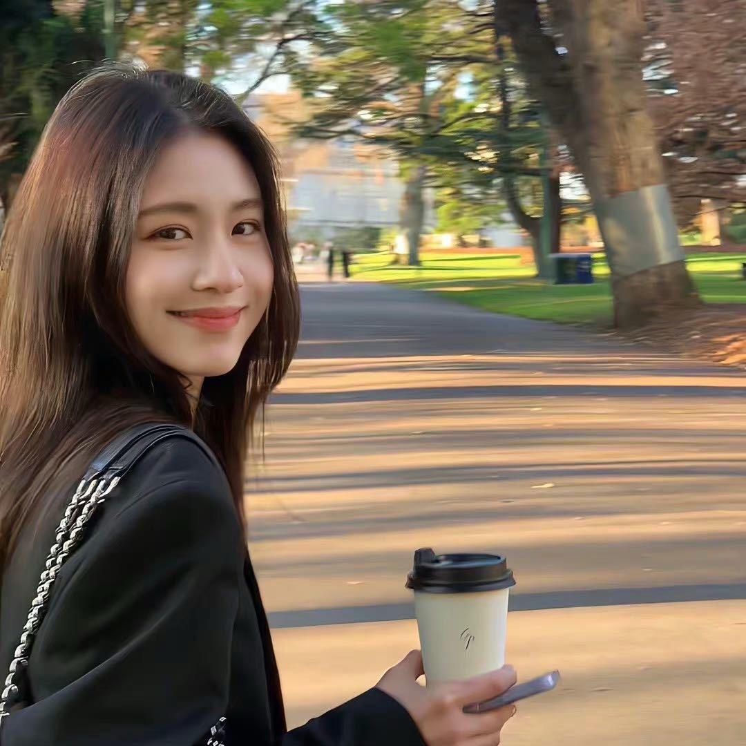 欣欣念💕