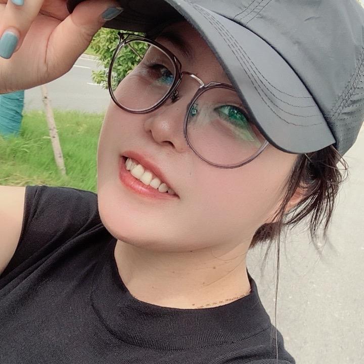 瘦瘦的胖子