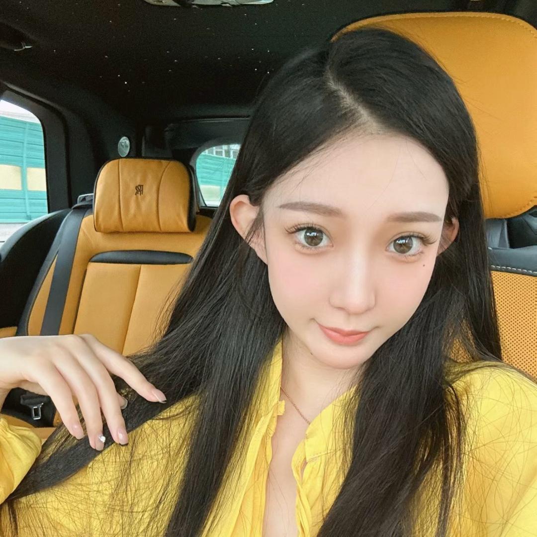 __静静是我ya（琦琦）