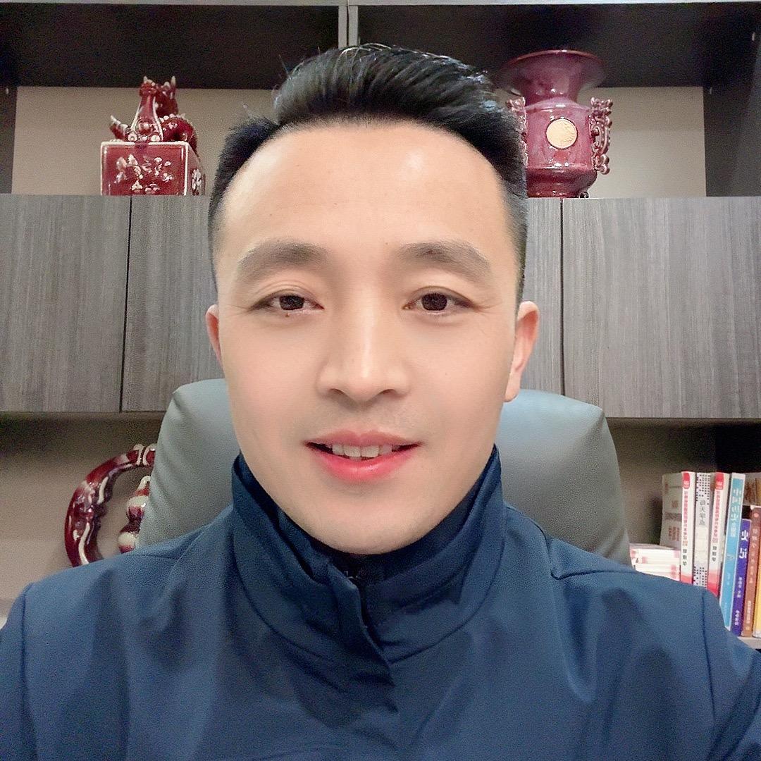 崔明飞