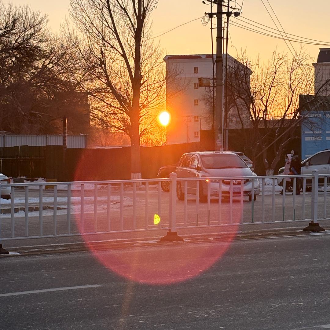 迪力Суер