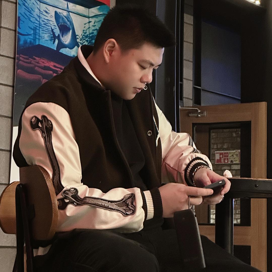 Lee丶