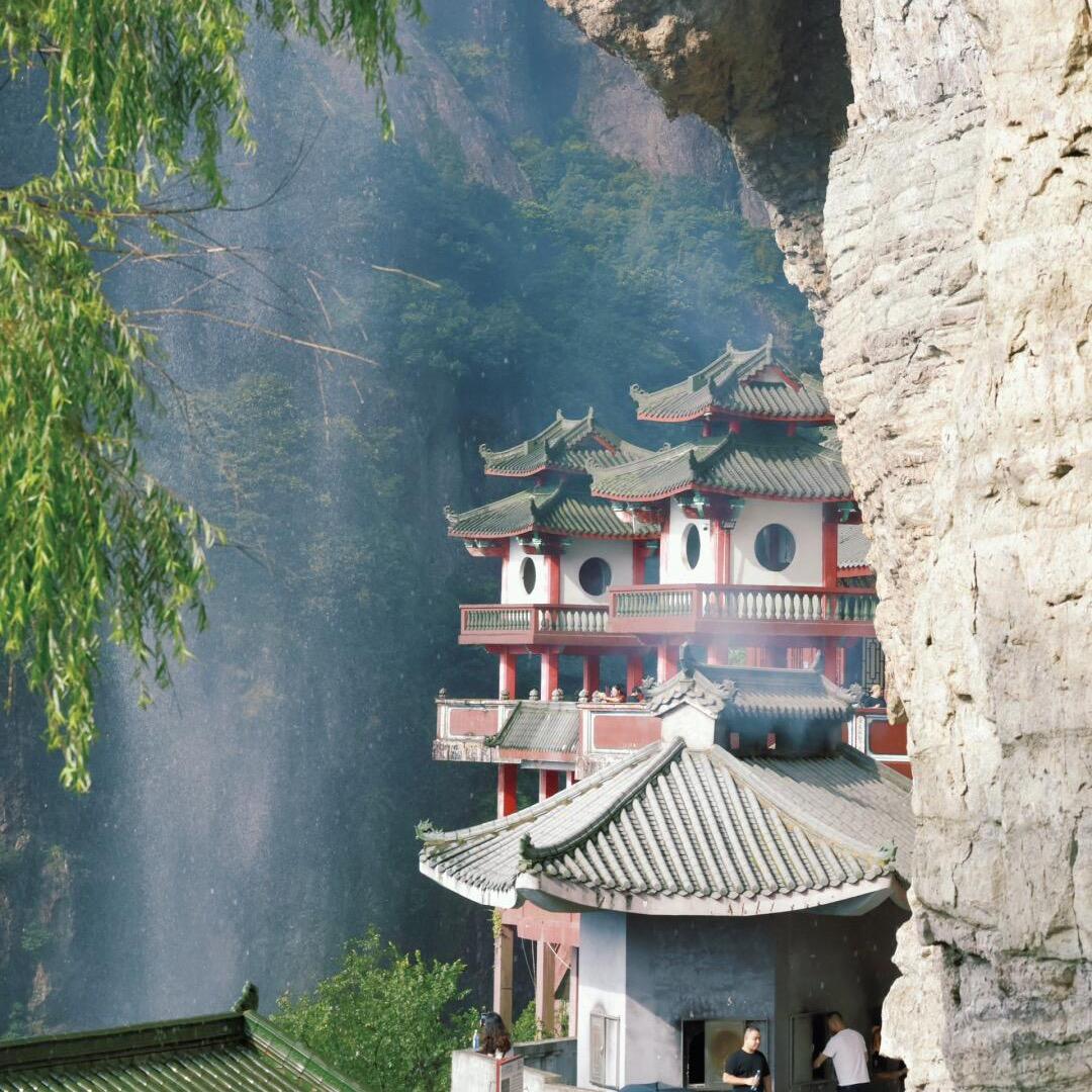 靓仔源头商贸