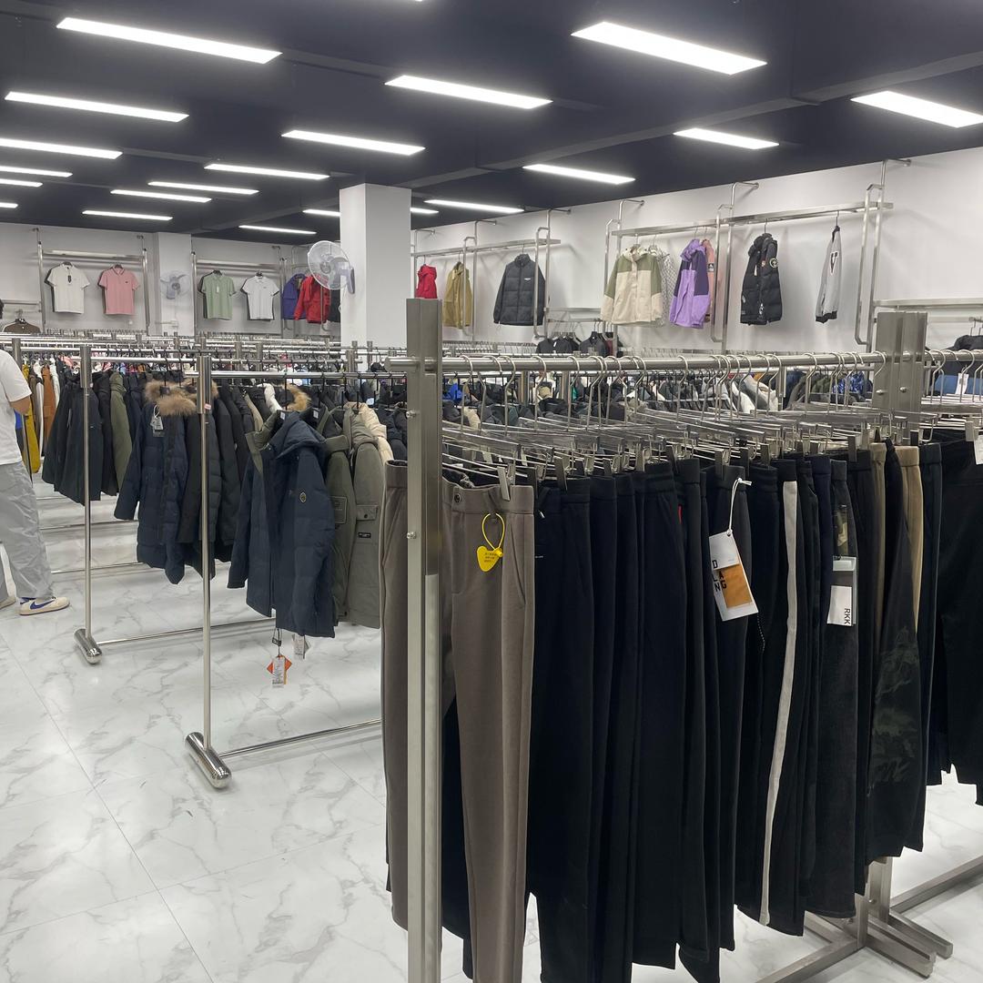 A—广州石井尾货批发—阿鹏