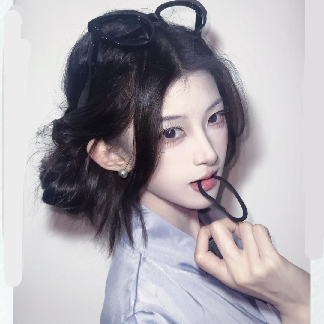 李施君帅_⁶²⁵