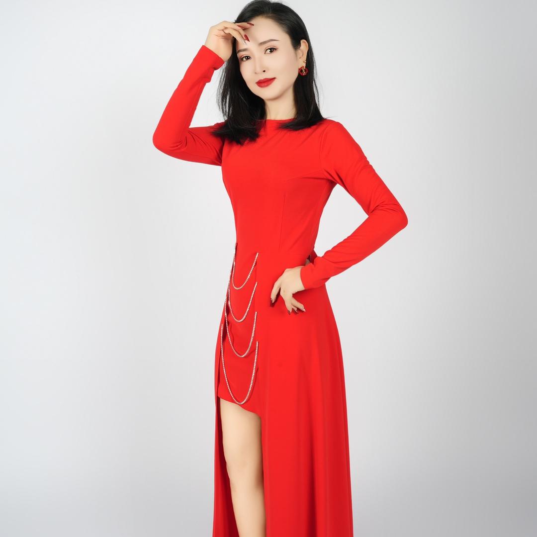 甜蜜蜜（舞蹈老师）