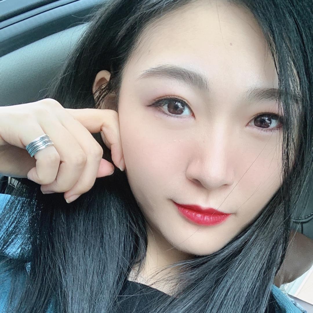 🌈算了算了小姐姐