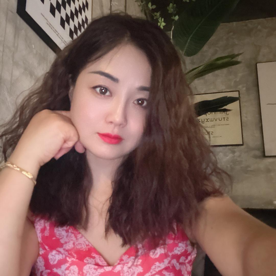蹇慢慢（橱窗有好物）