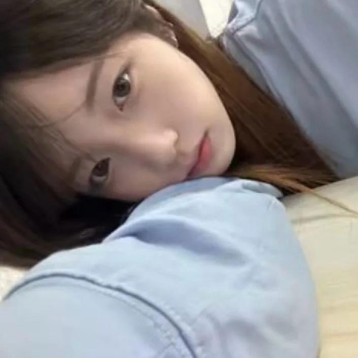 不要太天真🌧️