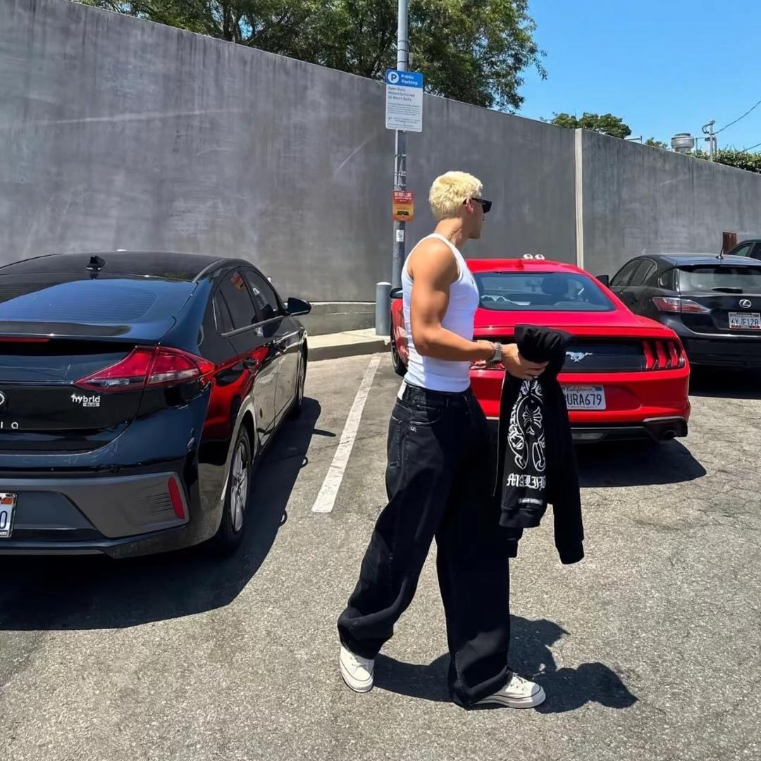 ㅤㅤㅤㅤㅤㅤㅤㅤㅤ‍‍‍‍劉