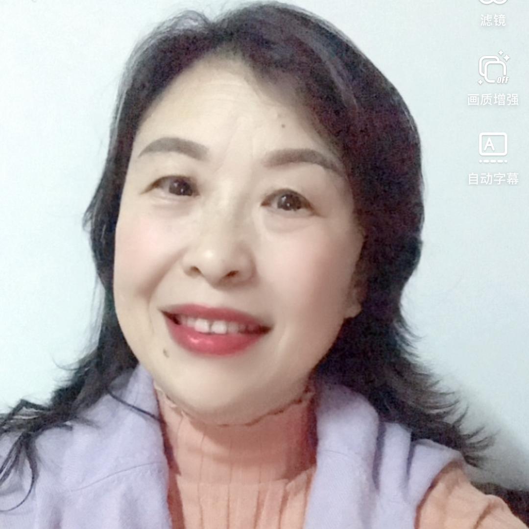 莲姐夫妻自驾游