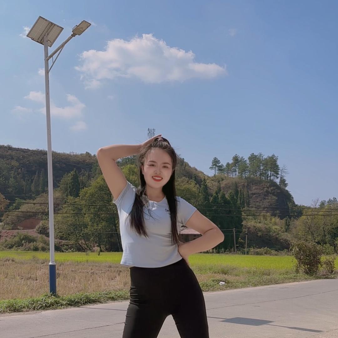甜甜爱跳舞👗