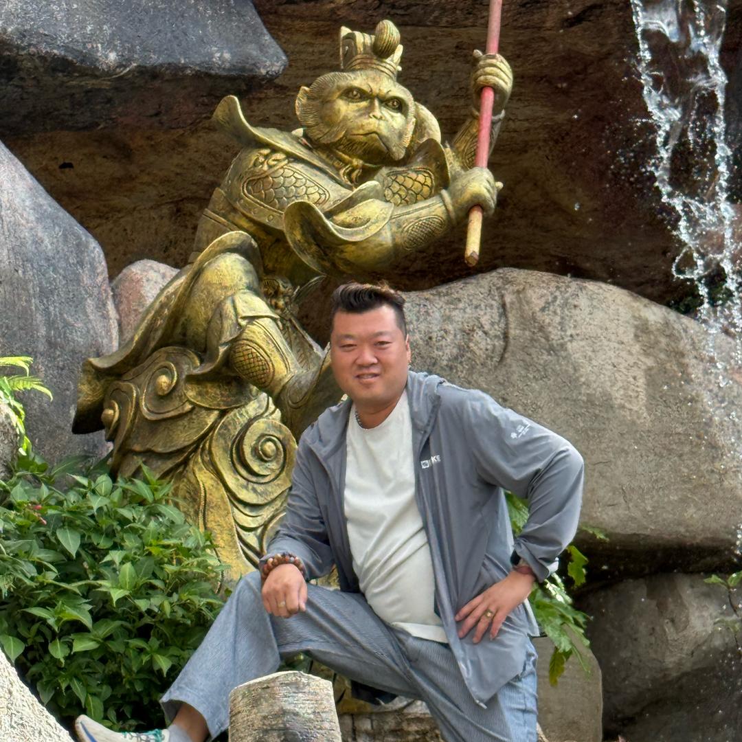 ⁸༌¹⁶带着兵马俑的魂，扬起滨海湾的帆.