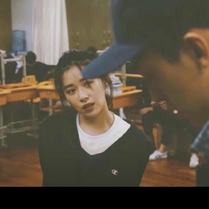 熊大对熊二说熊要有个熊样。