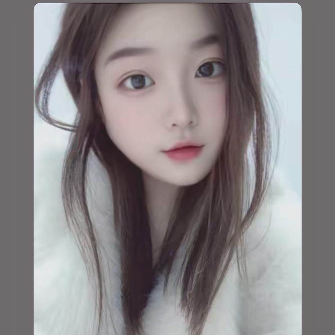 茜茜爱吃糖