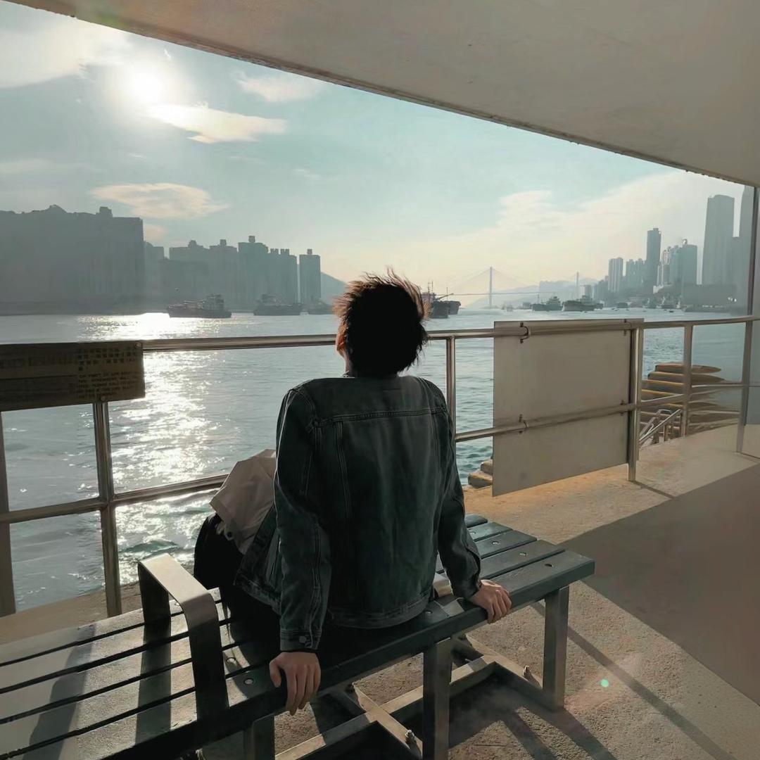 摸鱼的王童学