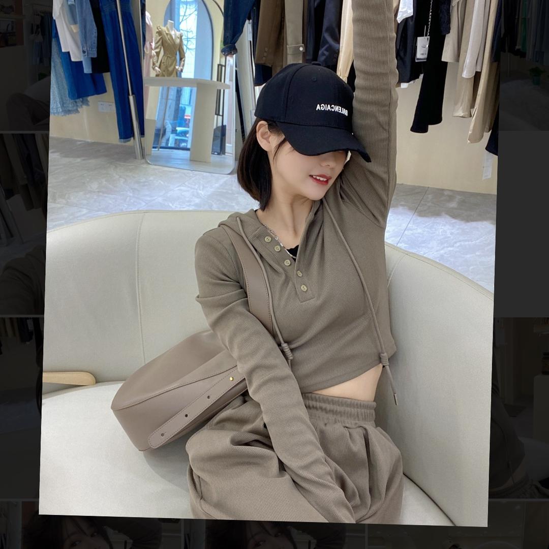 武陵区闺蜜范服装店