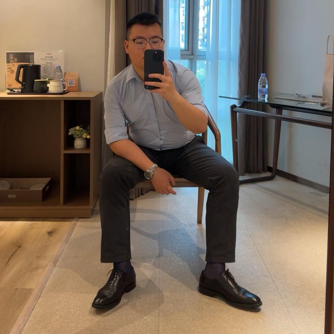 Ethan弈雷.