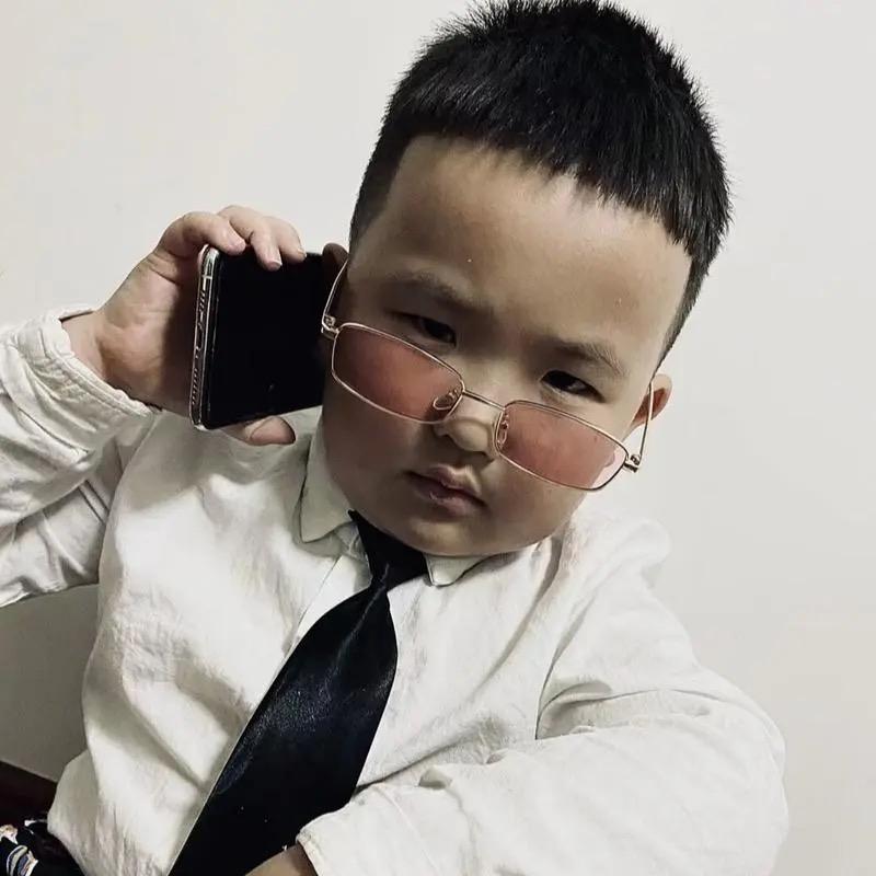 💋丿灬小磊子丶🐾