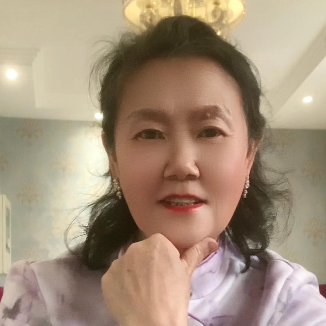 章秀英