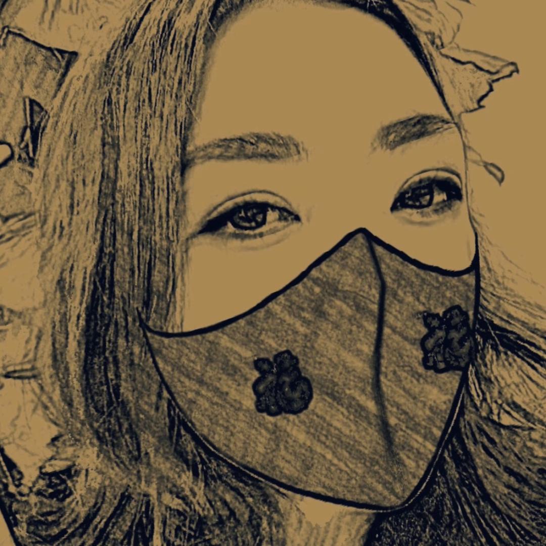 双眼皮女王
