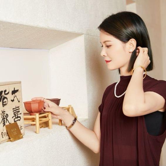 李子丽